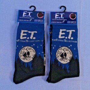 ET The Extra-Terrestrial Novelty Crew Socks 6-12 2 Pairs